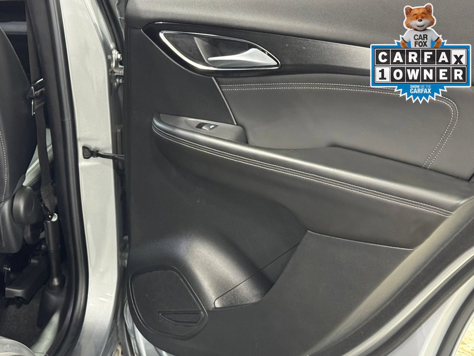Used 2024 Buick Envision Preferred AWD/4WD image 46