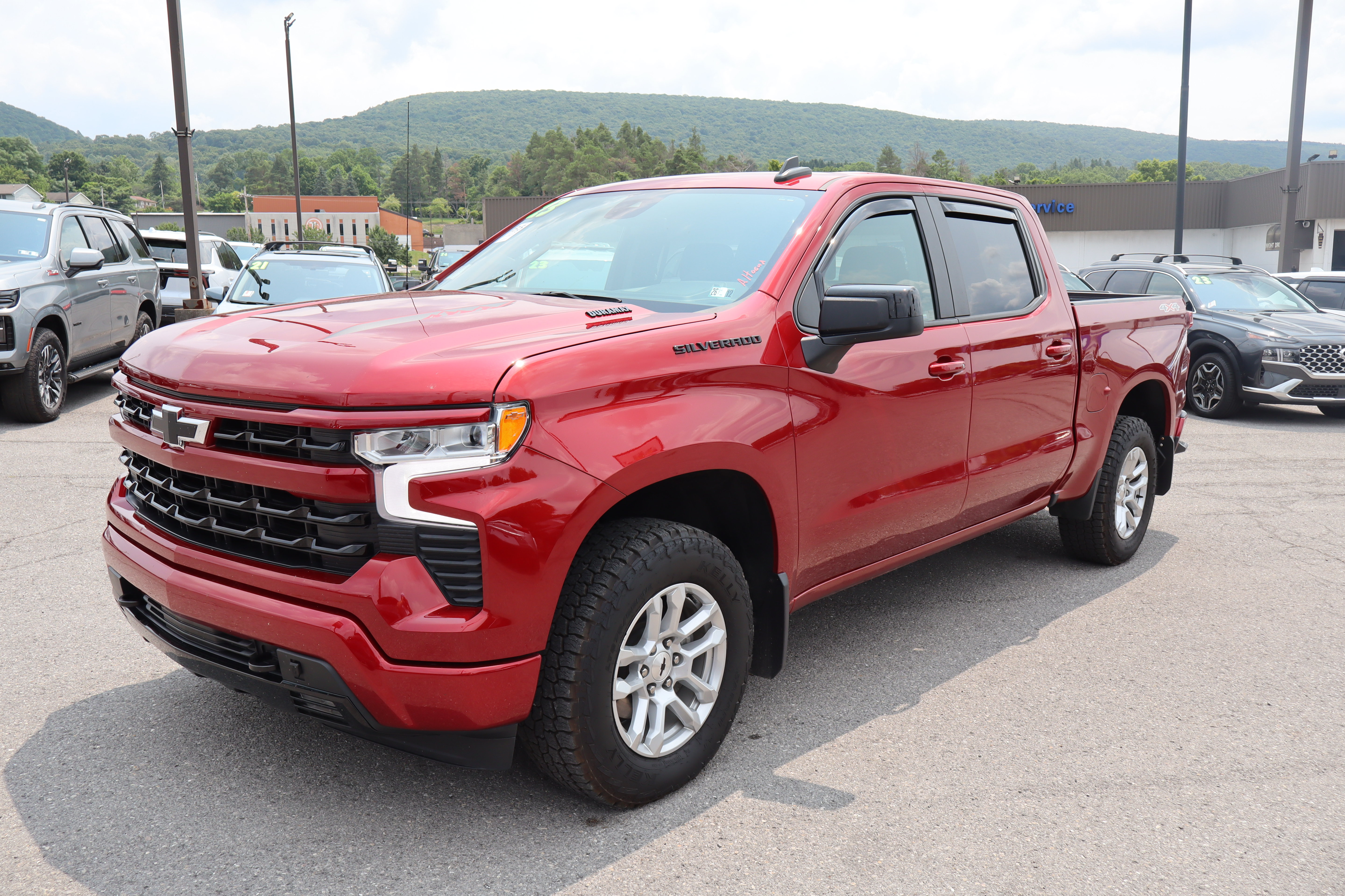 Used 2023 Chevrolet Silverado 1500 RST w/ LPO, Liner Protection Package AWD/4WD image 8