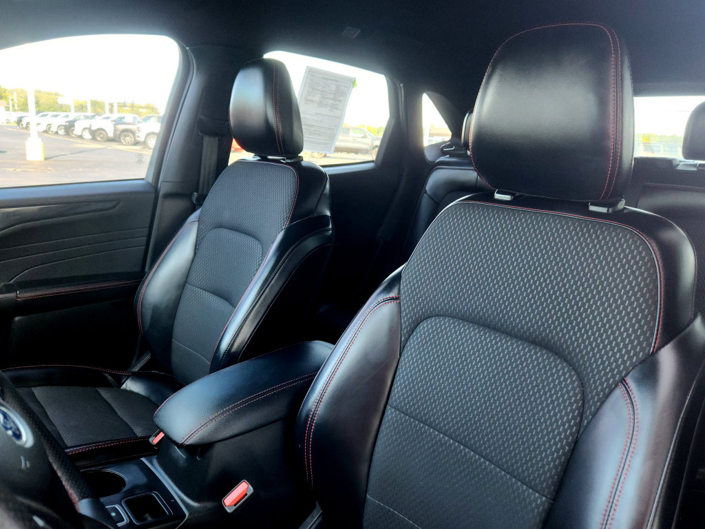 Used 2023 Ford Escape ST-Line w/ Tech Pack #1 AWD/4WD image 20