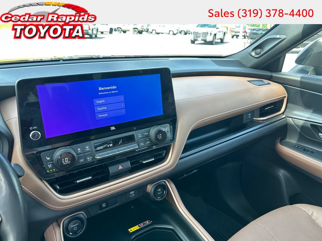 Certified 2024 Toyota Grand Highlander AWD Hybrid image 17
