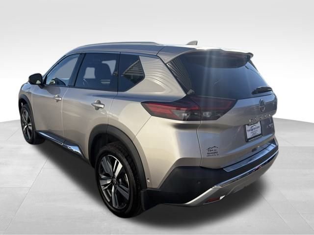 Used 2022 Nissan Rogue Platinum w/ Head-Up Display Package image 7