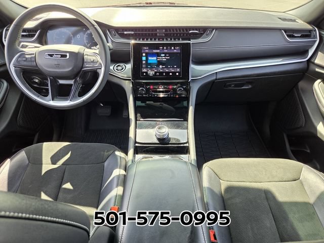 Used 2023 Jeep Grand Cherokee L Laredo AWD/4WD image 17