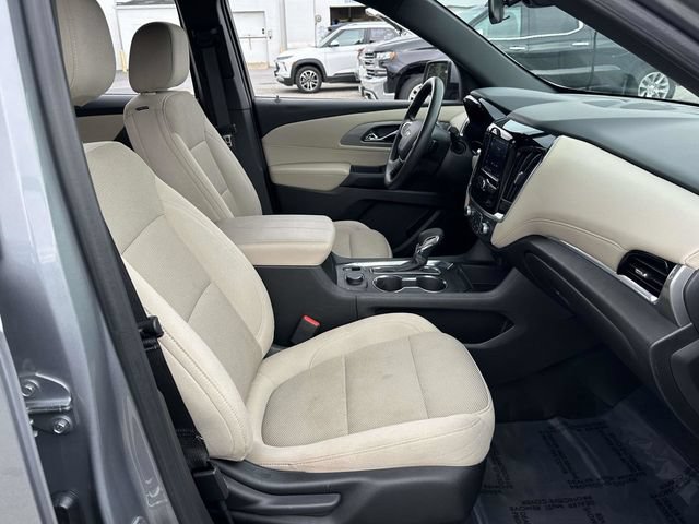 Certified 2023 Chevrolet Traverse LS FWD image 21