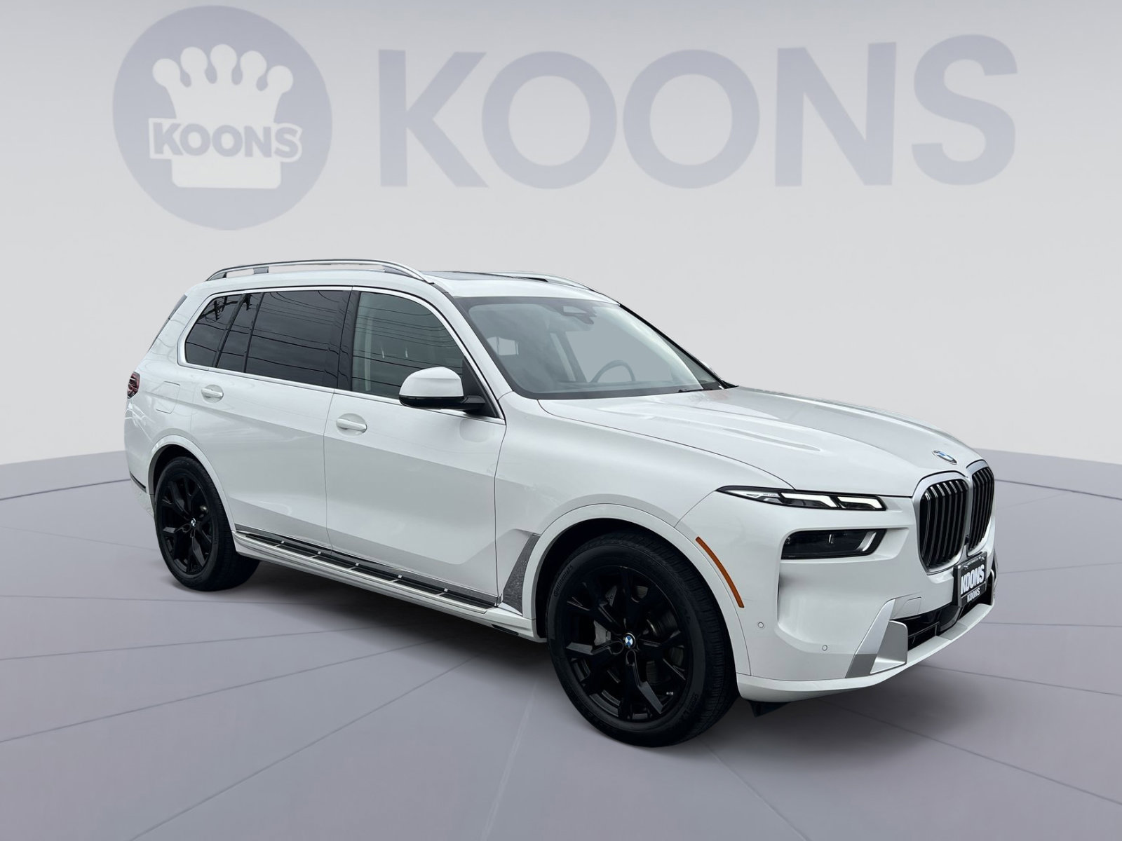 Used 2024 BMW X7 xDrive40i w/ Premium Package image 10