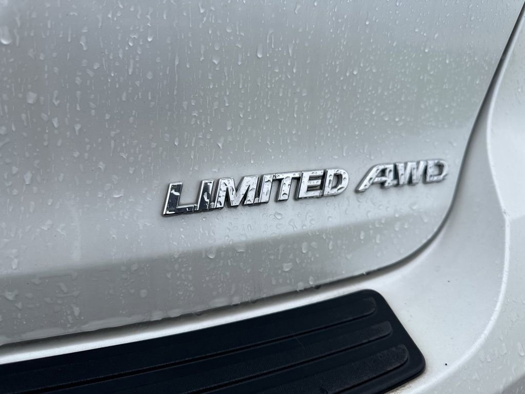 Used 2012 Toyota Venza Limited w/ Tow Pkg AWD/4WD image 4