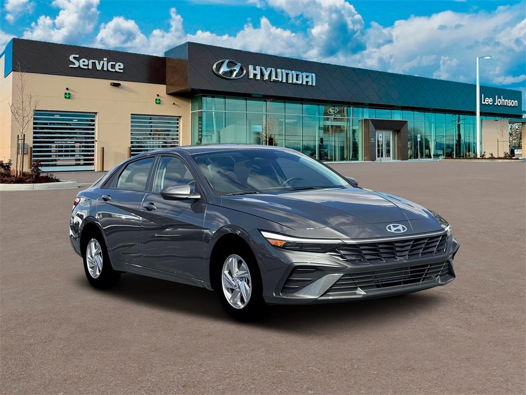 New 2026 Hyundai Elantra SE image 11