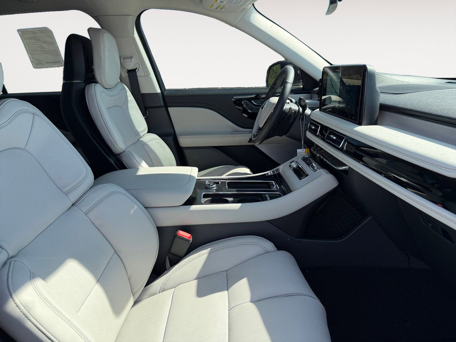 New 2026 Lincoln Aviator Reserve AWD/4WD image 15