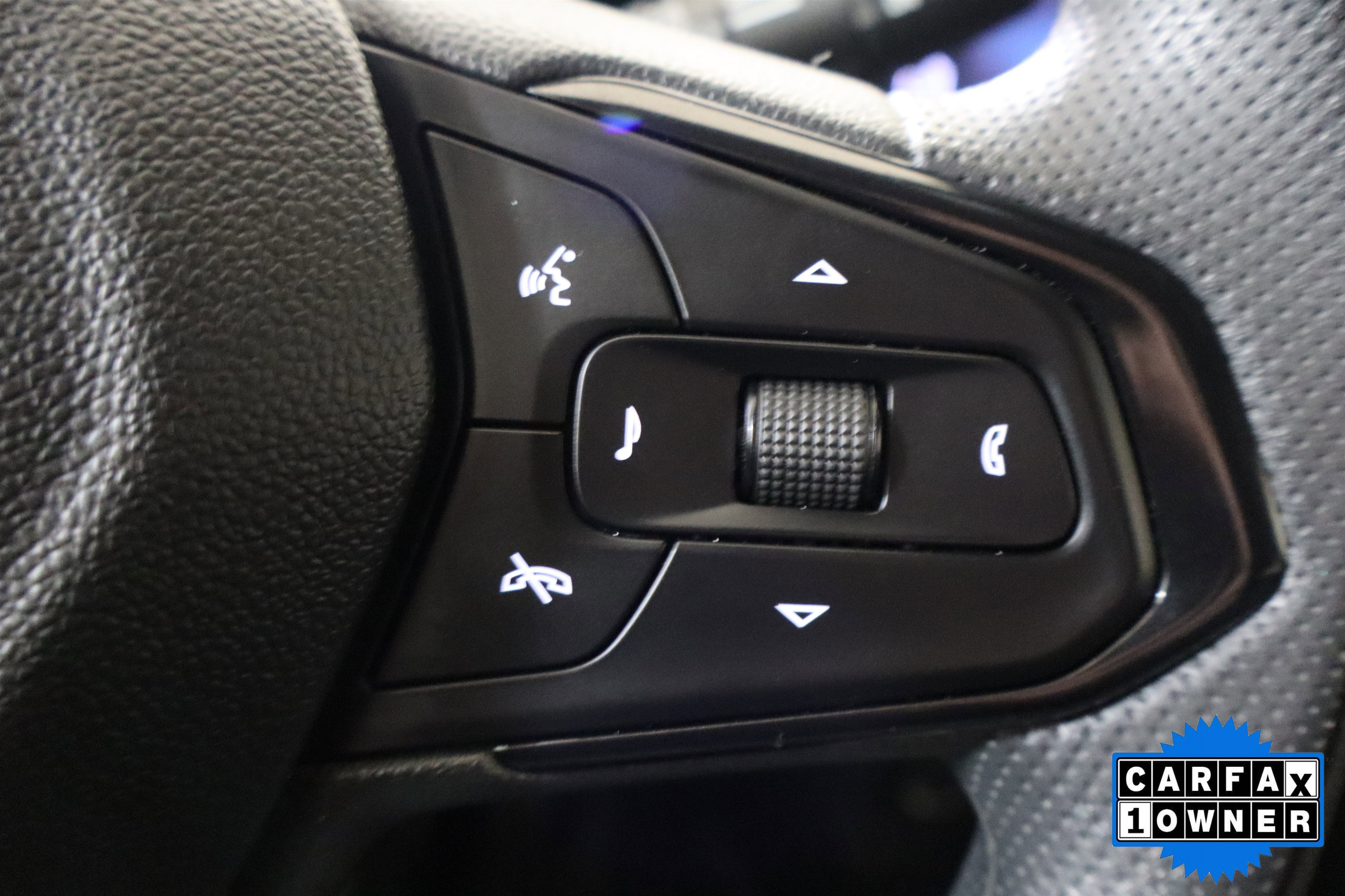 Used 2025 Chevrolet Trax LT image 29