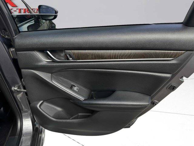 Used 2022 Honda Accord EX-L image 46