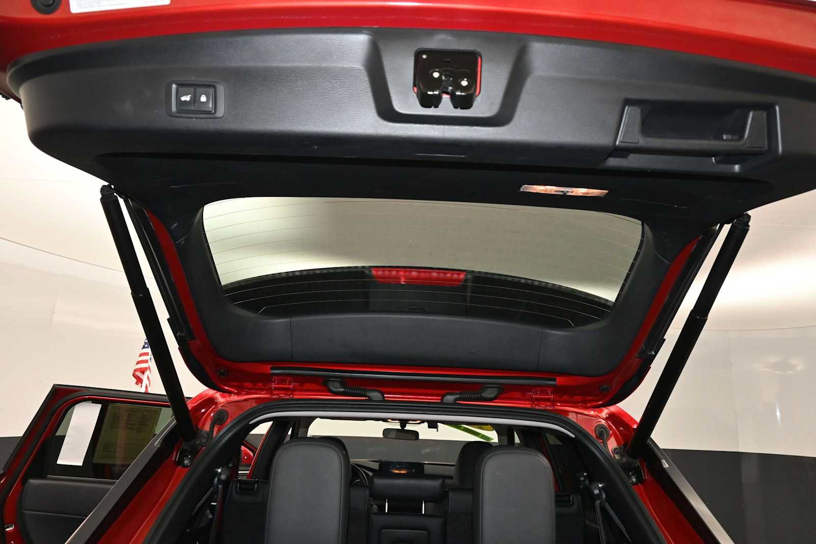 Used 2024 Mitsubishi Outlander SE AWD/4WD image 3