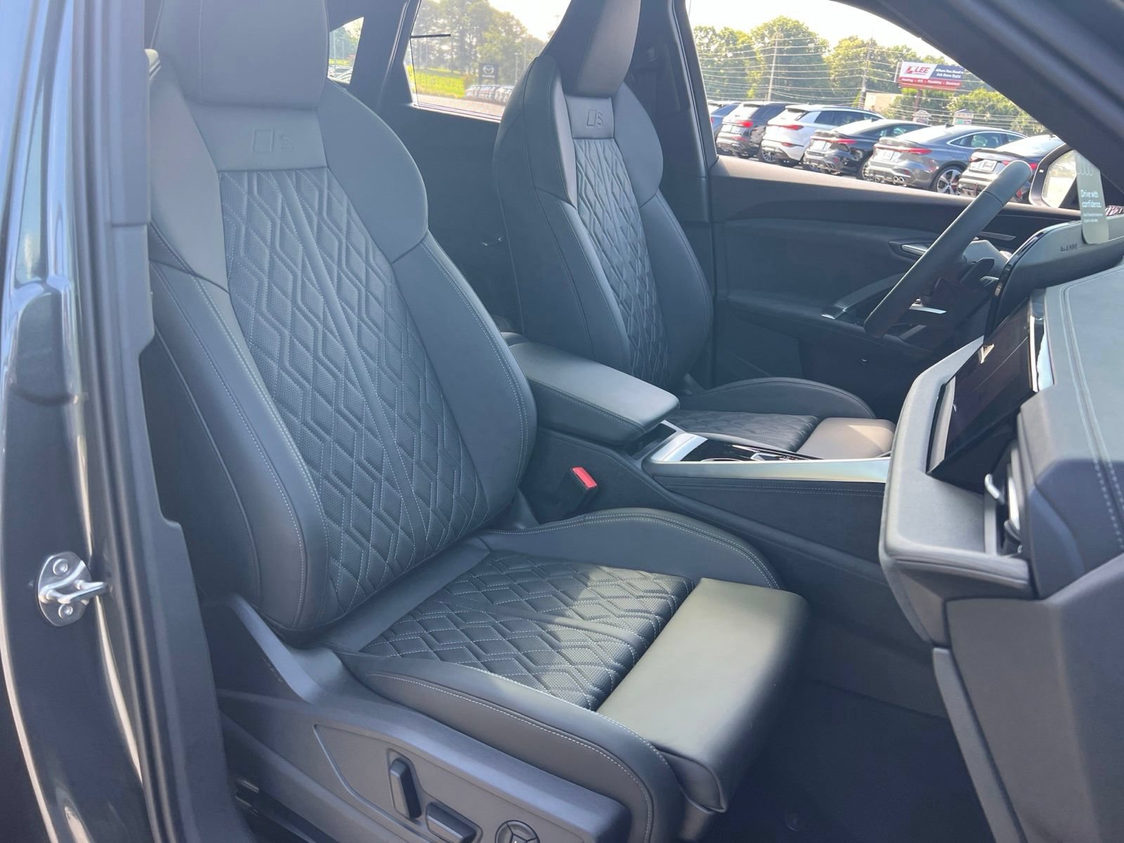 New 2026 Audi SQ5 Premium Plus AWD/4WD image 39