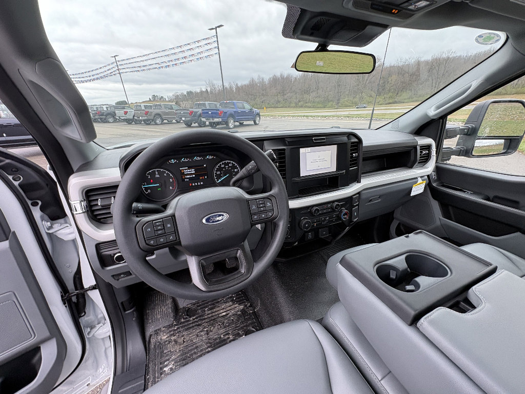 New 2026 Ford F550 4x4 Regular Cab Super Duty w/ Snow Plow Prep Package image 28