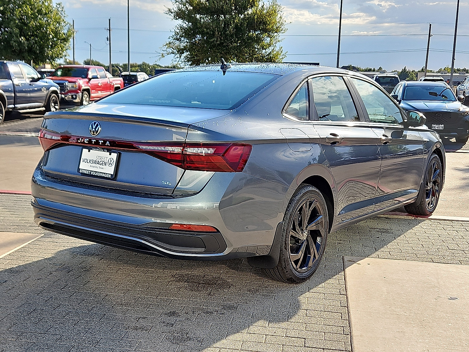 New 2026 Volkswagen Jetta SE image 3