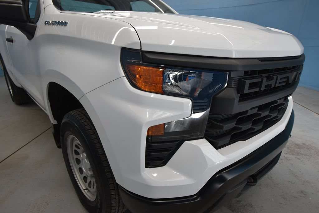 Used 2025 Chevrolet Silverado 1500 W/T w/ Trailering Package AWD/4WD image 37