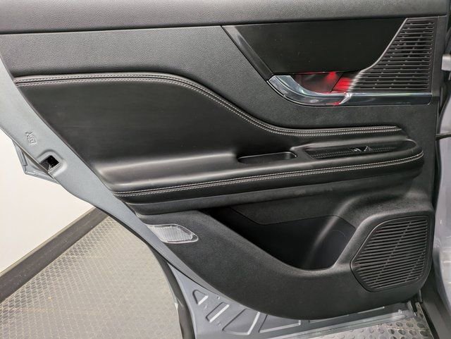 Certified 2022 Lincoln Corsair Reserve w/ Equipment Group 201A image 22