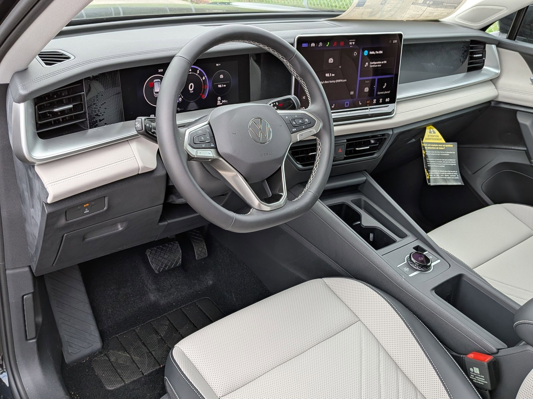 New 2026 Volkswagen Tiguan SE FWD image 16