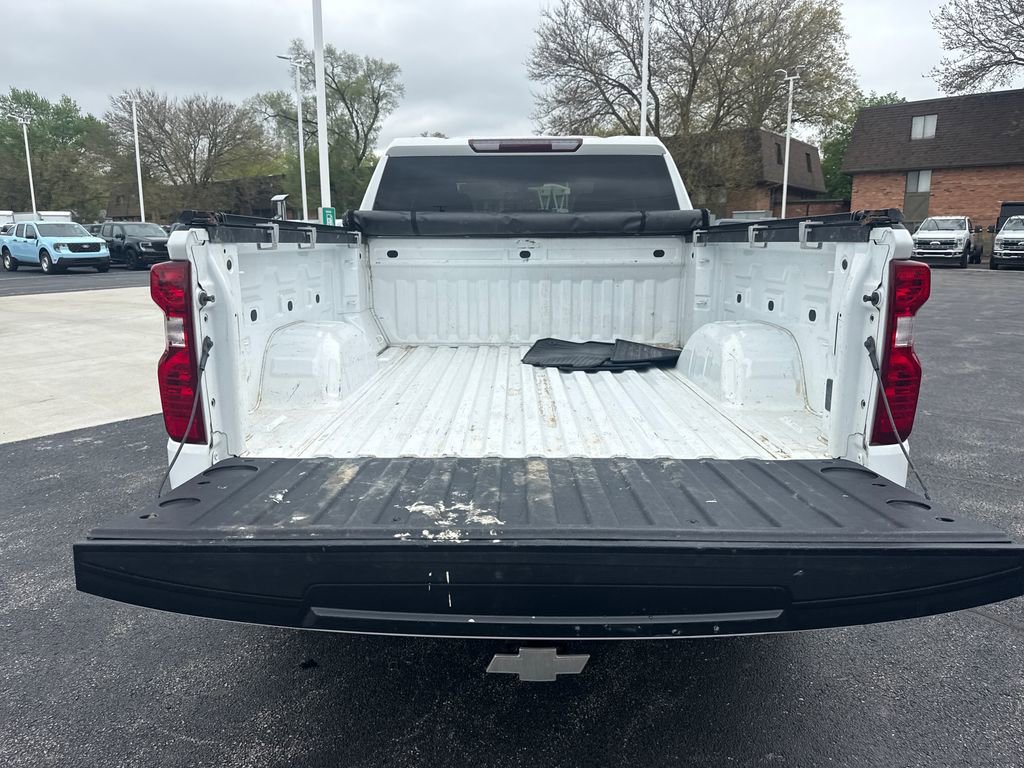Used 2019 Chevrolet Silverado 1500 LT w/ All-Star Edition AWD/4WD image 12