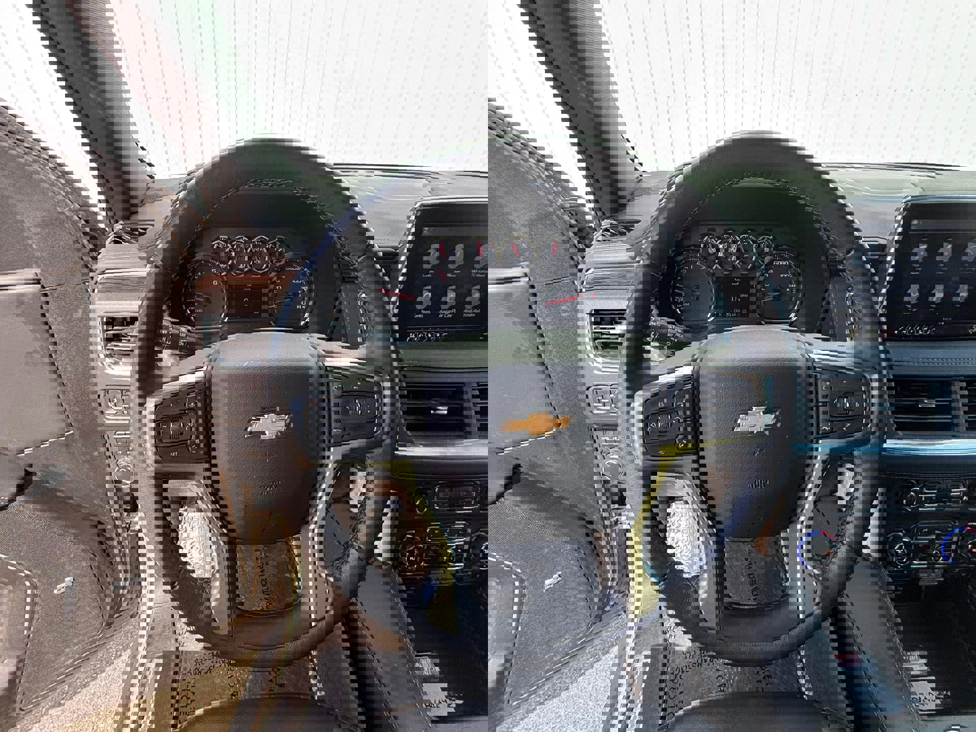 Used 2021 Chevrolet Tahoe LT w/ Luxury Package image 11