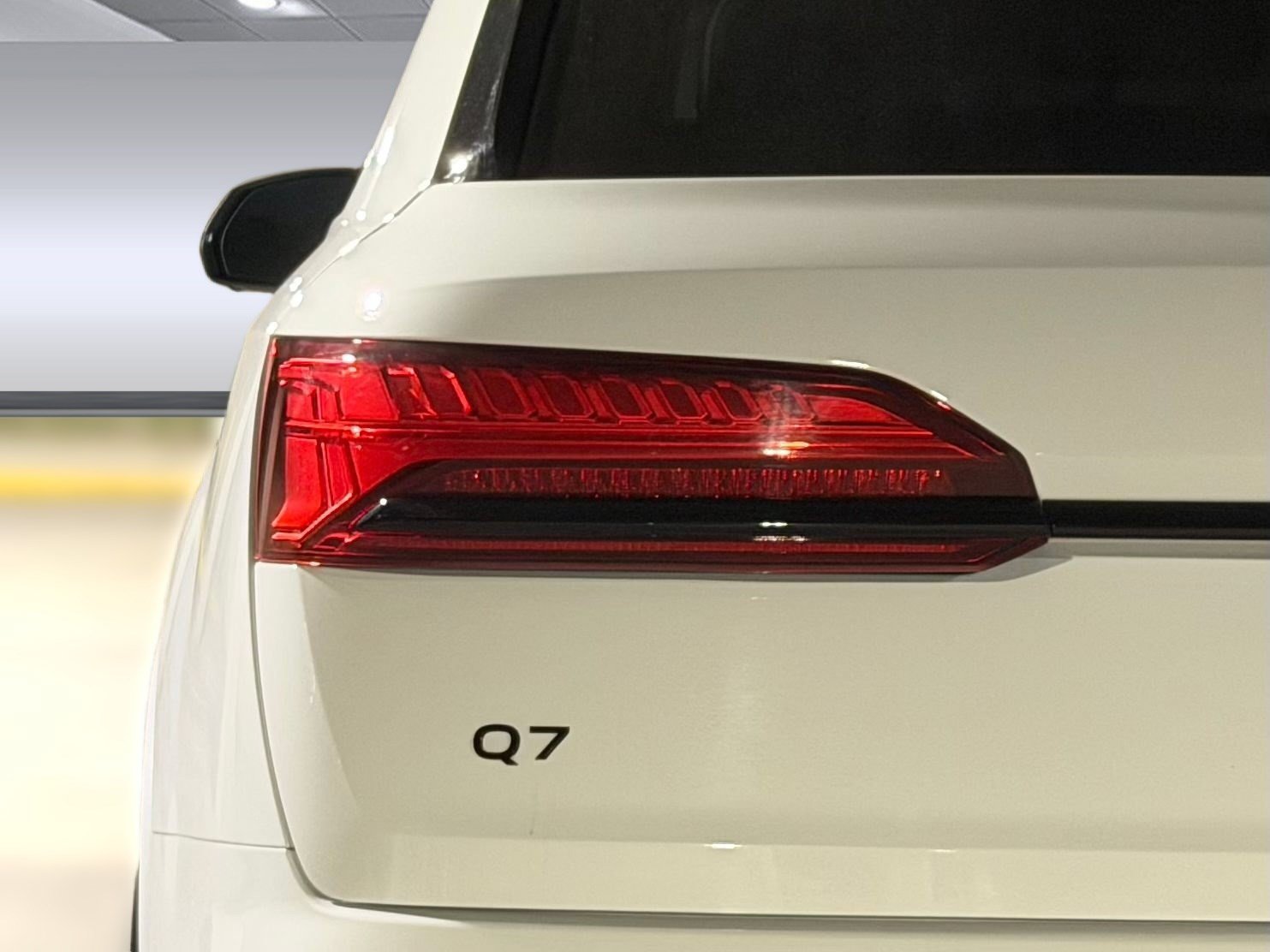 Used 2025 Audi Q7 3.0T Premium Plus w/ Premium Plus Package AWD/4WD image 30