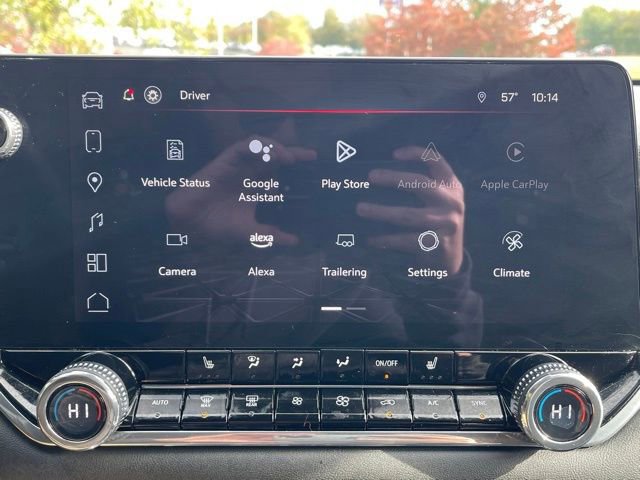 Used 2024 GMC Canyon Elevation w/ Convenience Package image 11