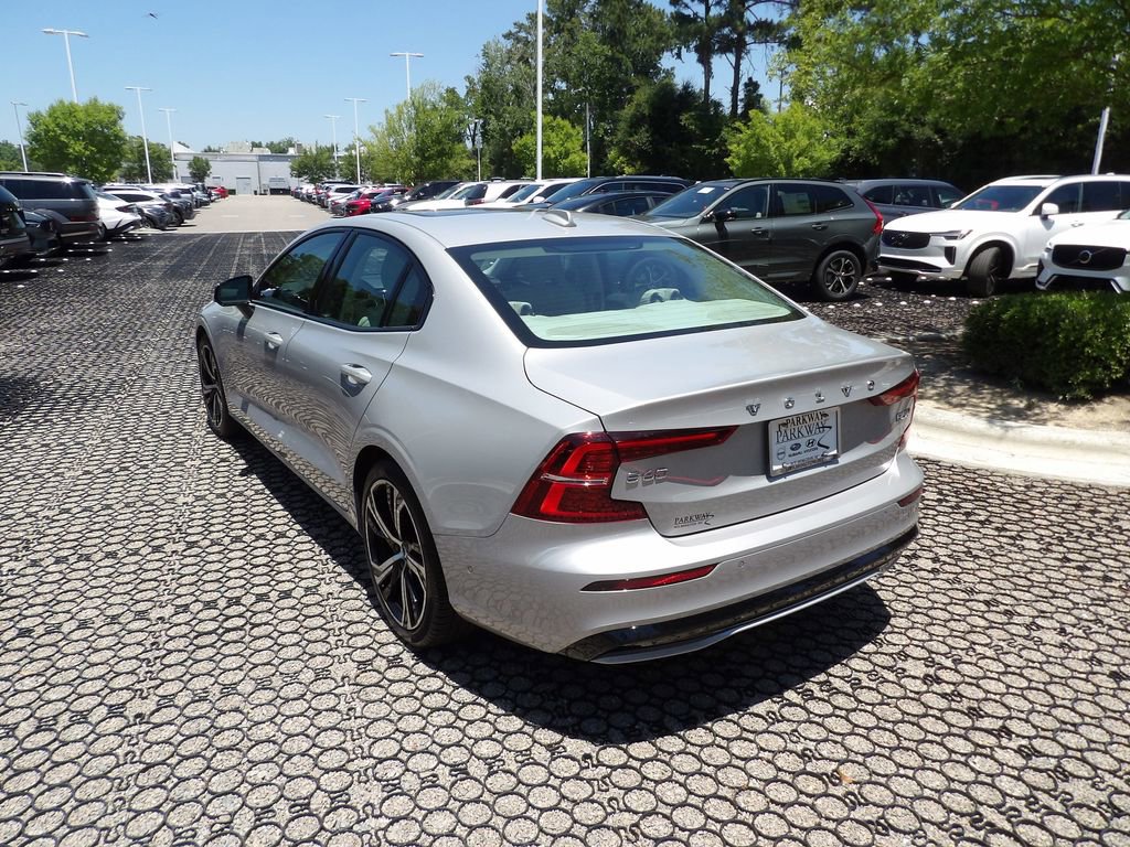 Certified 2024 Volvo S60 B5 Ultimate w/ Climate Package AWD/4WD image 8