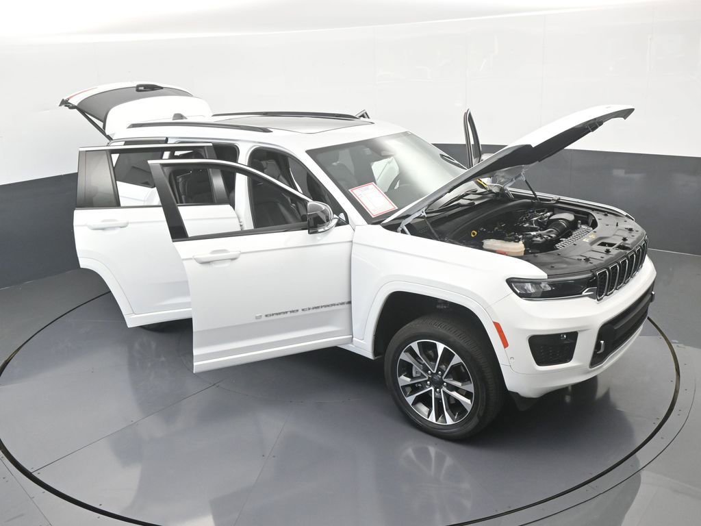 Used 2024 Jeep Grand Cherokee L Overland image 75
