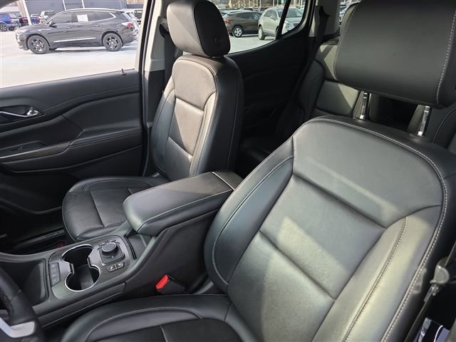 Used 2023 GMC Acadia SLT w/ Technology Package image 18