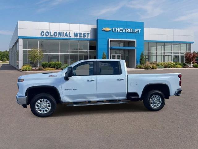 Used 2025 Chevrolet Silverado 2500 LT AWD/4WD image 5