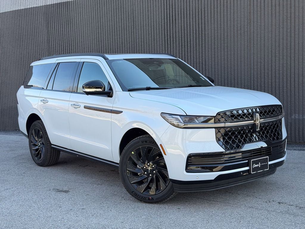 New 2026 Lincoln Navigator Reserve image 9