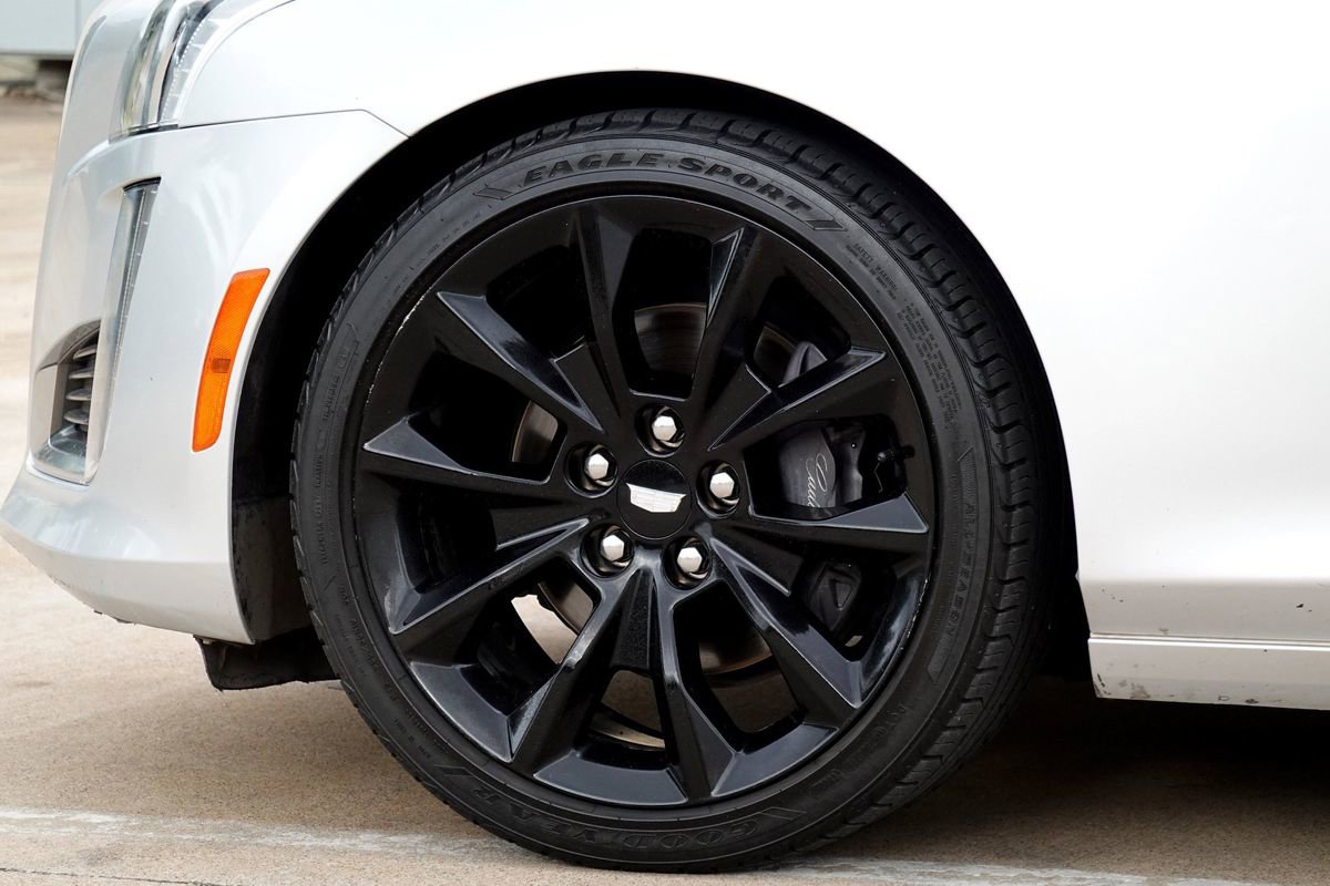 Used 2015 Cadillac CTS Luxury RWD image 36