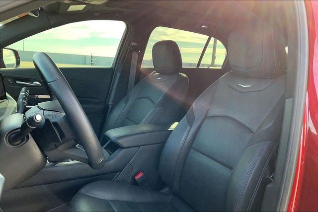 Used 2025 Cadillac XT4 Sport image 30