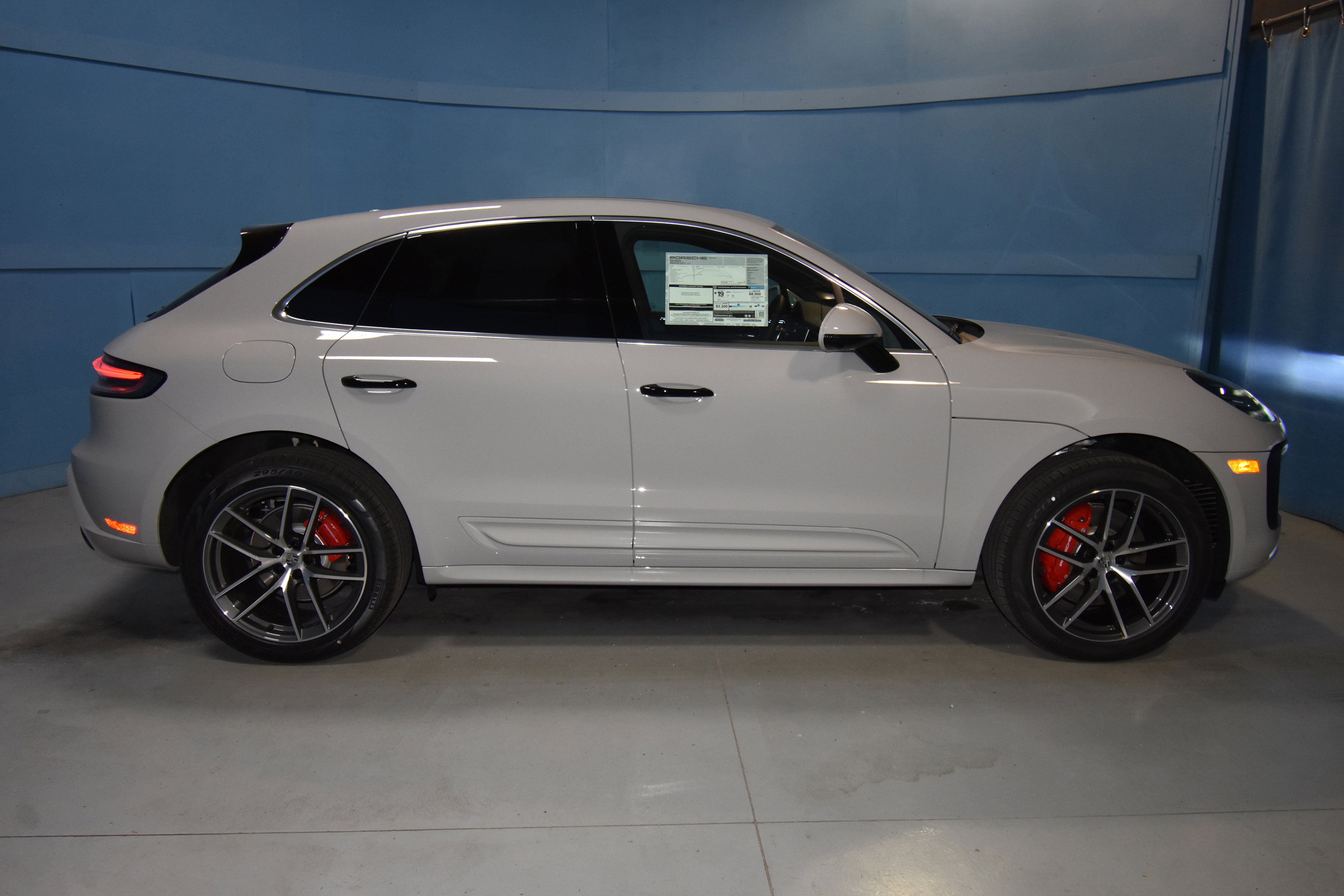 New 2026 Porsche Macan S image 24