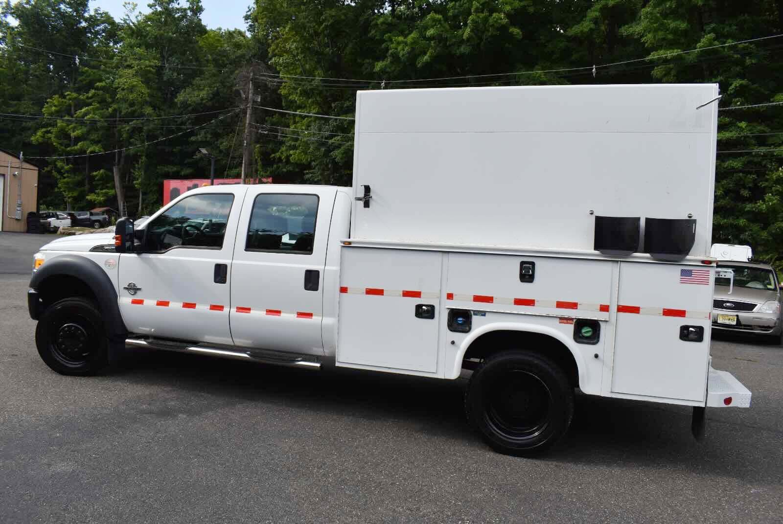 Used 2015 Ford F550 2WD Crew Cab Super Duty w/ Power Equipment Group image 7