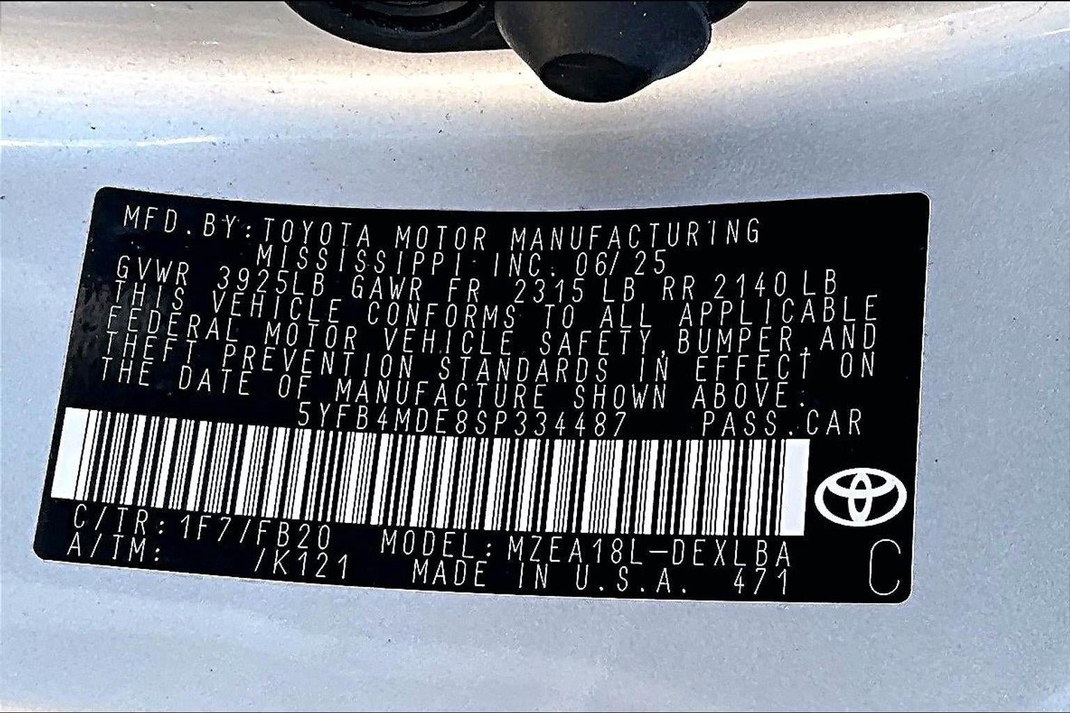 Used 2025 Toyota Corolla LE FWD image 30