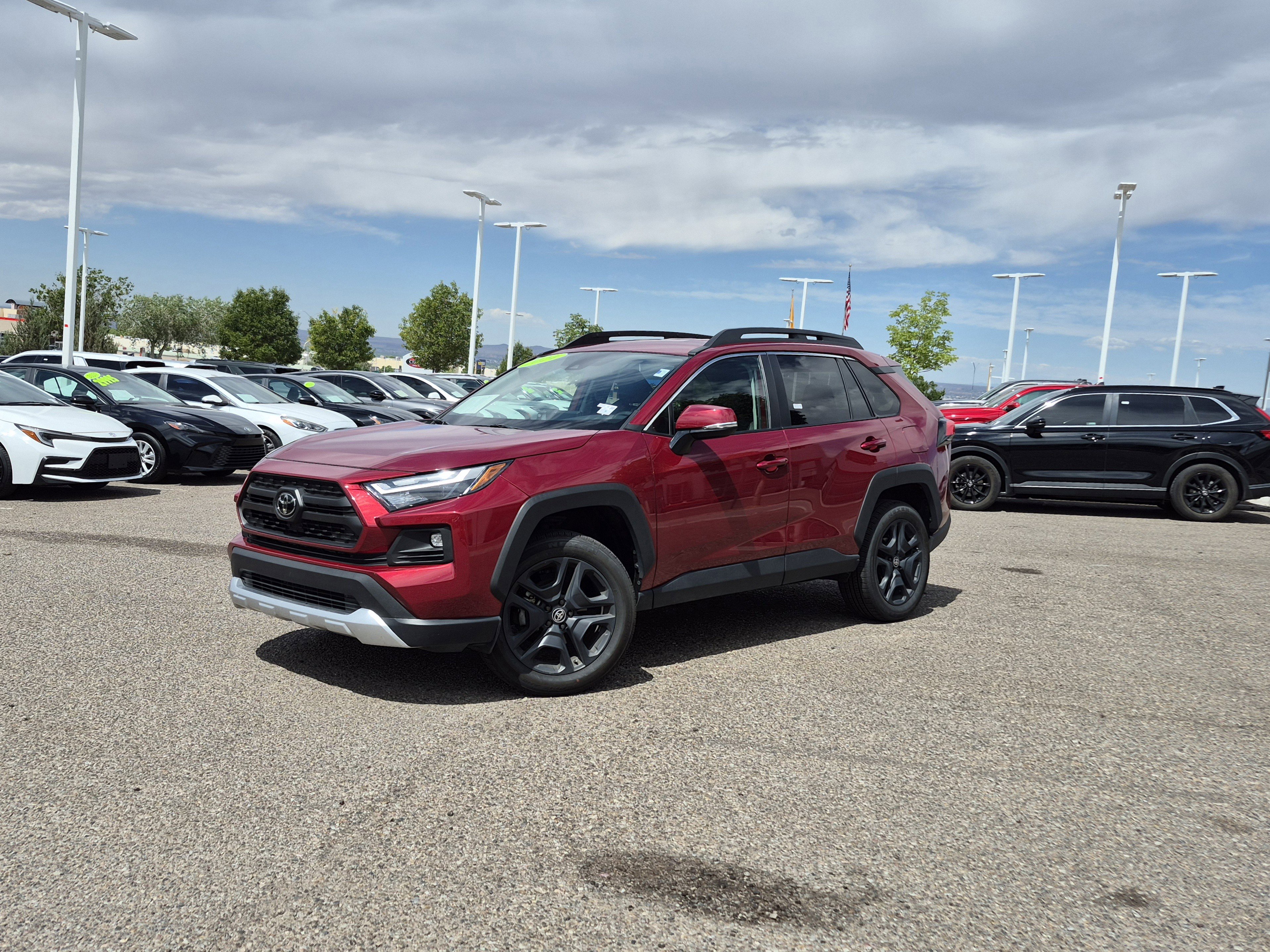 Used 2024 Toyota RAV4 Adventure AWD/4WD video 1