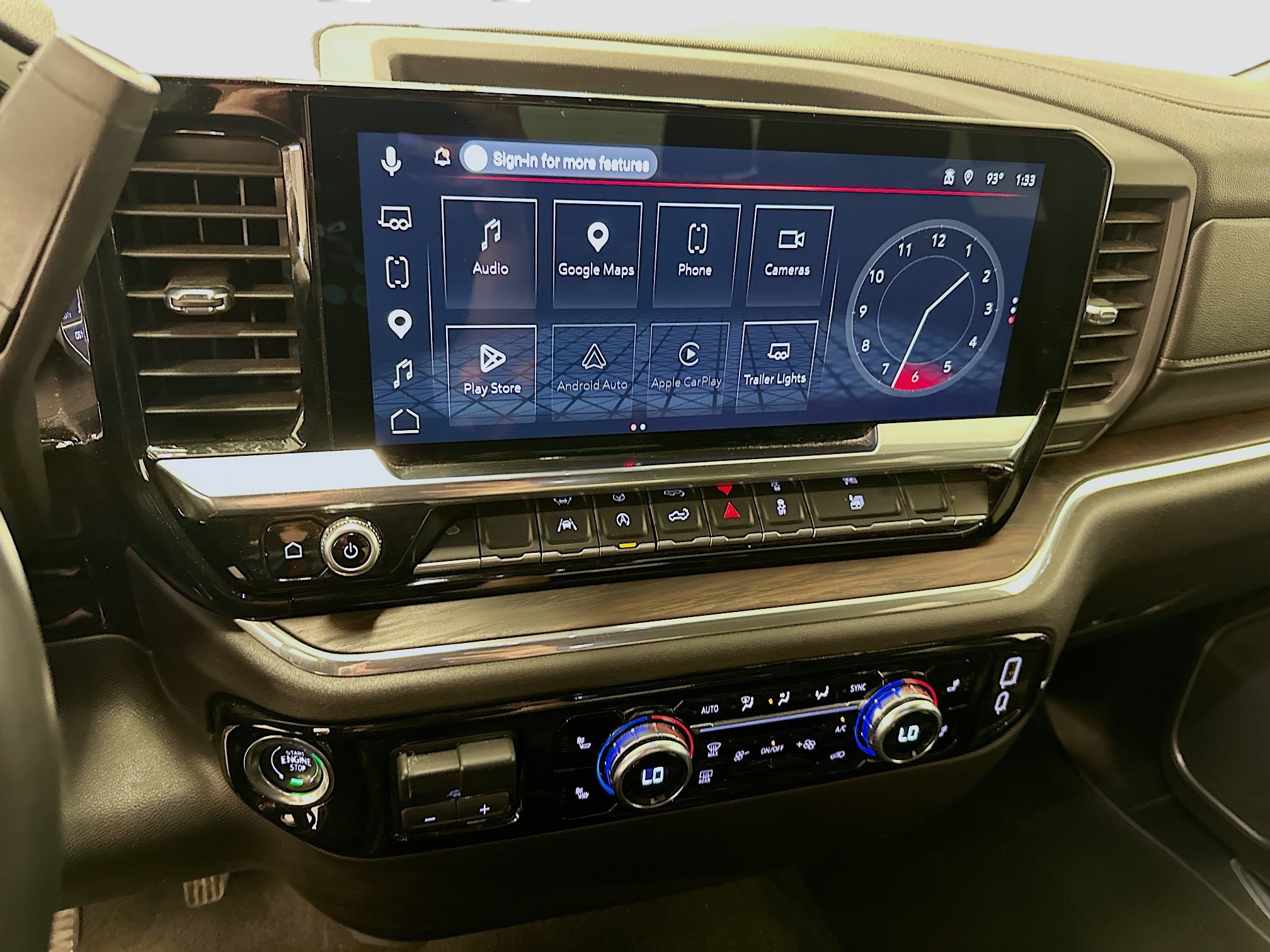 Used 2025 GMC Sierra 1500 SLT AWD/4WD image 26