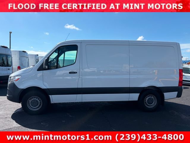 Used 2019 Freightliner Sprinter 2500 RWD image 31