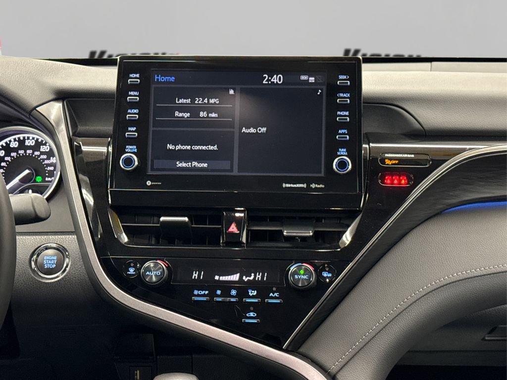 Used 2023 Toyota Camry XLE w/ Cold Weather Package image 19