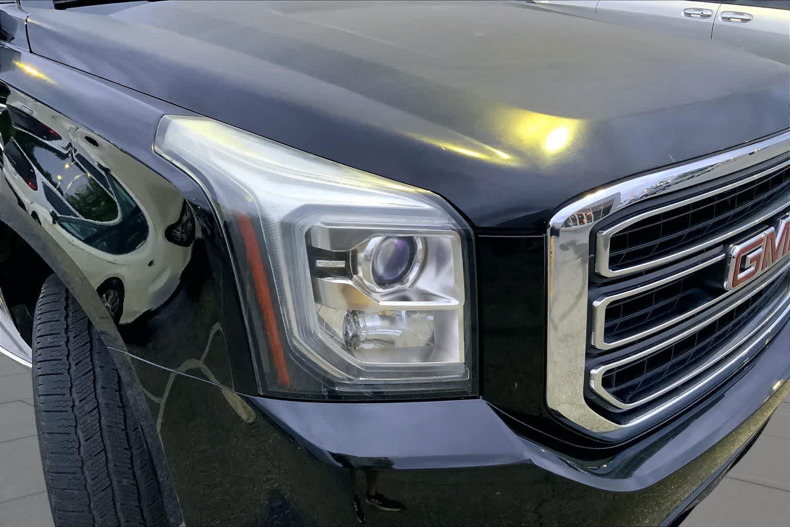 Used 2015 GMC Yukon SLT w/ Open Road Package RWD image 25