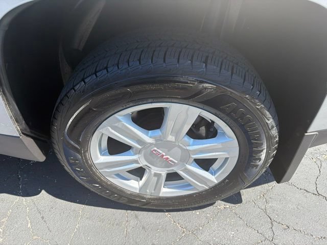 Used 2016 GMC Terrain SLE w/ Convenience Package AWD/4WD image 9