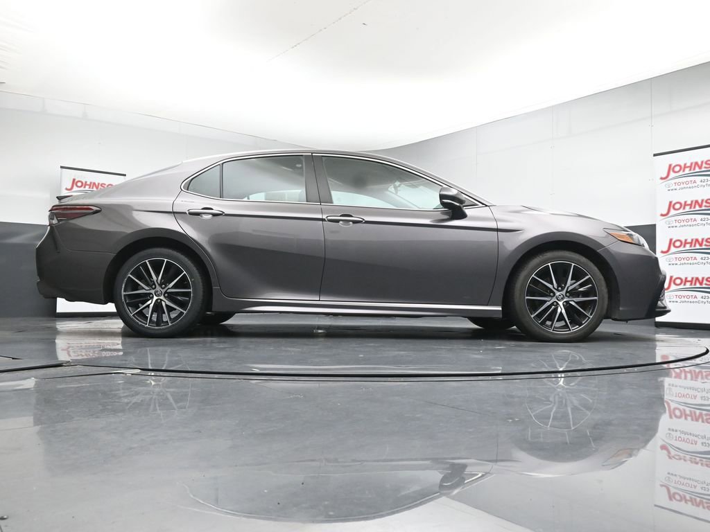 Used 2023 Toyota Camry SE FWD image 35