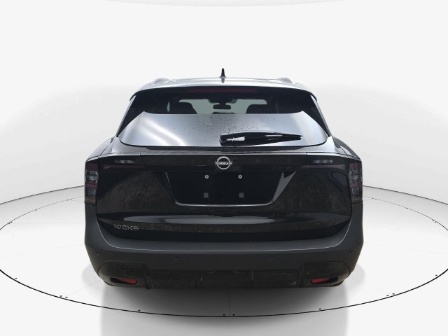 New 2027 Nissan Kicks SR w/ SR Premium Package FWD image 7