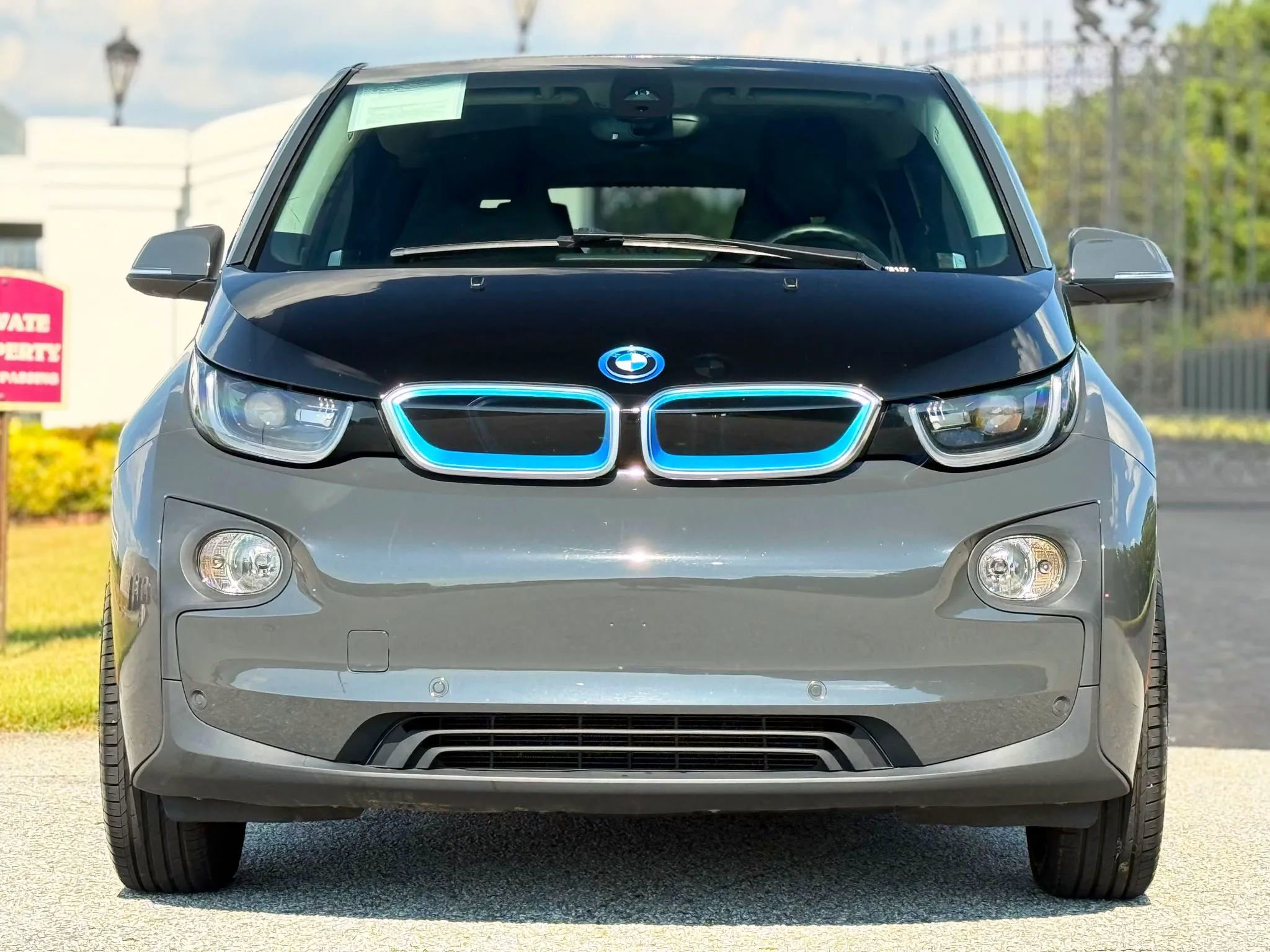 Used 2015 BMW i3 w/ Range Extender image 3