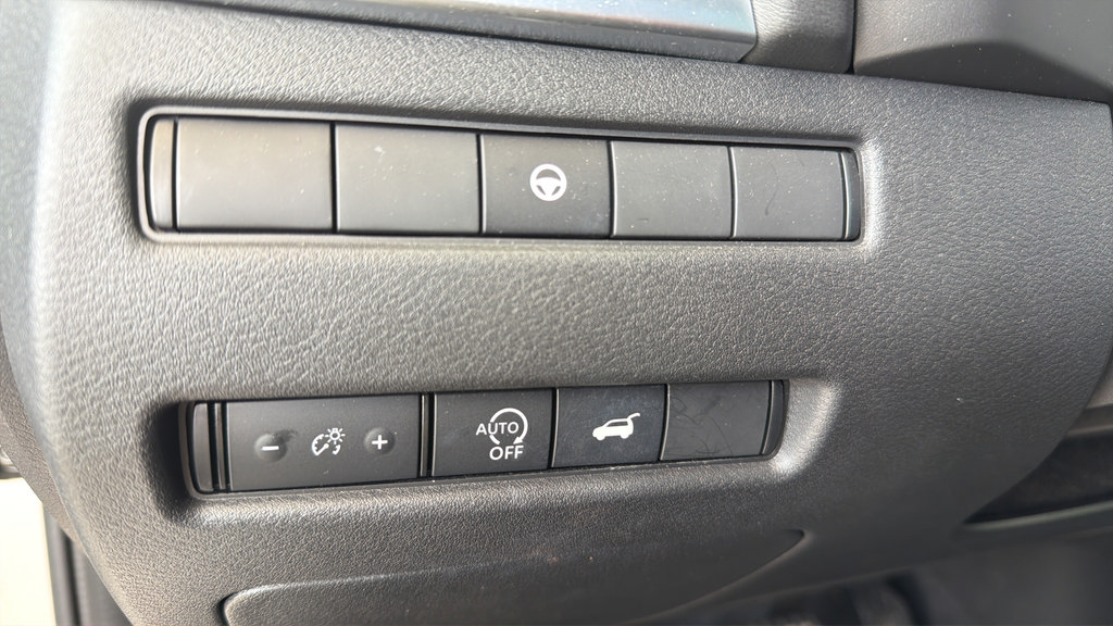 Certified 2023 Nissan Rogue Platinum AWD/4WD image 22