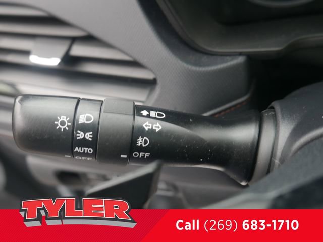 Used 2025 Subaru Forester Touring image 29