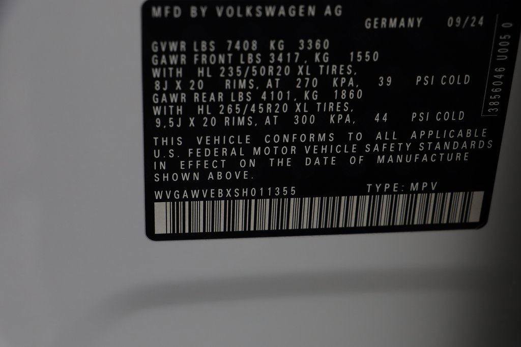 New 2025 Volkswagen ID. Buzz Pro S image 27