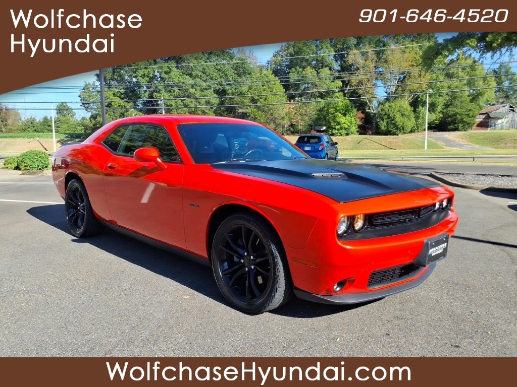 Used 2016 Dodge Challenger R/T Plus RWD image 7