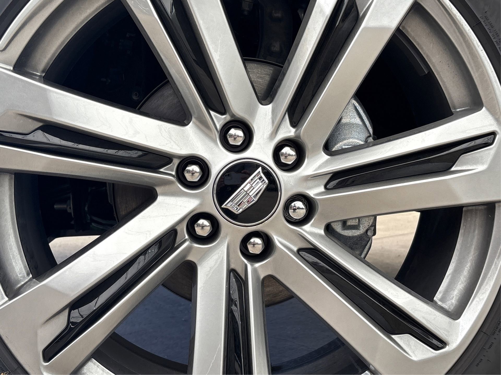 New 2025 Cadillac Escalade ESV Sport w/ Touring Package image 13