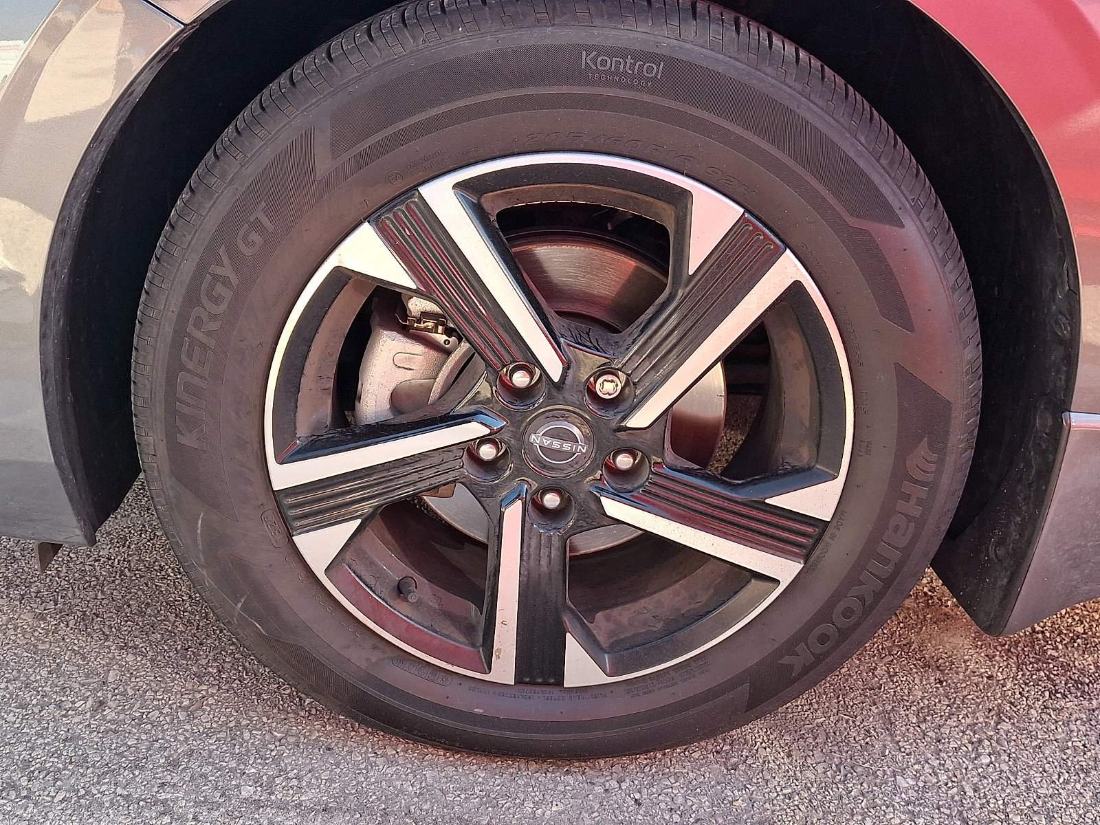 Certified 2024 Nissan Sentra SV w/ All-Weather Package FWD image 4