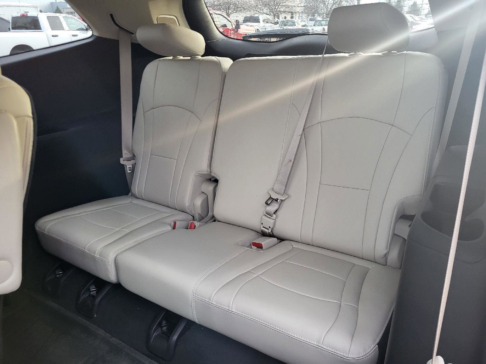 Used 2022 Buick Enclave Premium w/ Experience Buick Package image 11